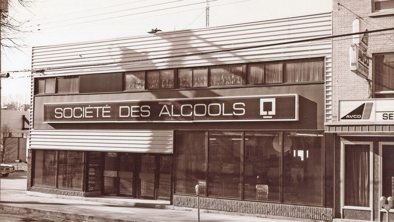 L'ancienne Régie des alcools sur la deuxième avenue