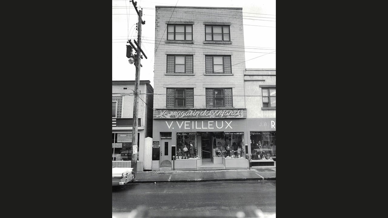 Le magasin des enfants de Mme Roberge sur la première avenue