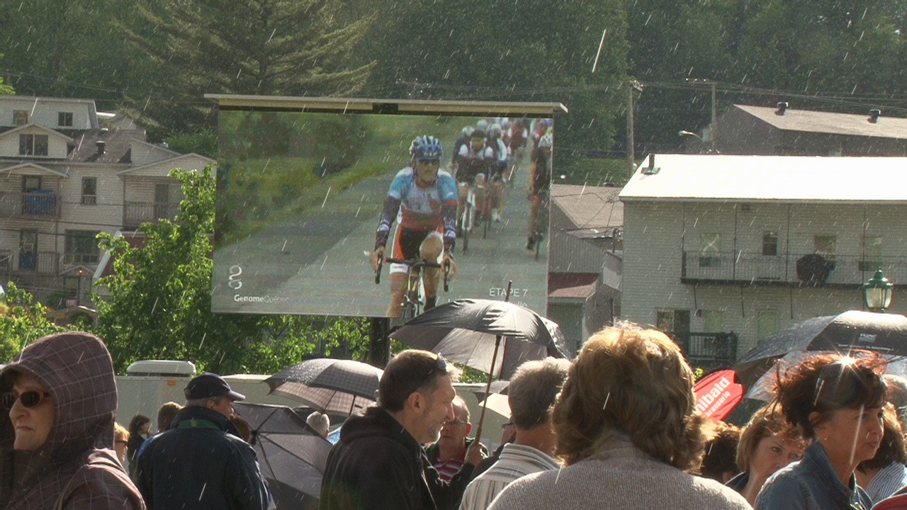 Beauceville accueille chaleureusement les cyclistes du Grand défi Pierre Lavoie