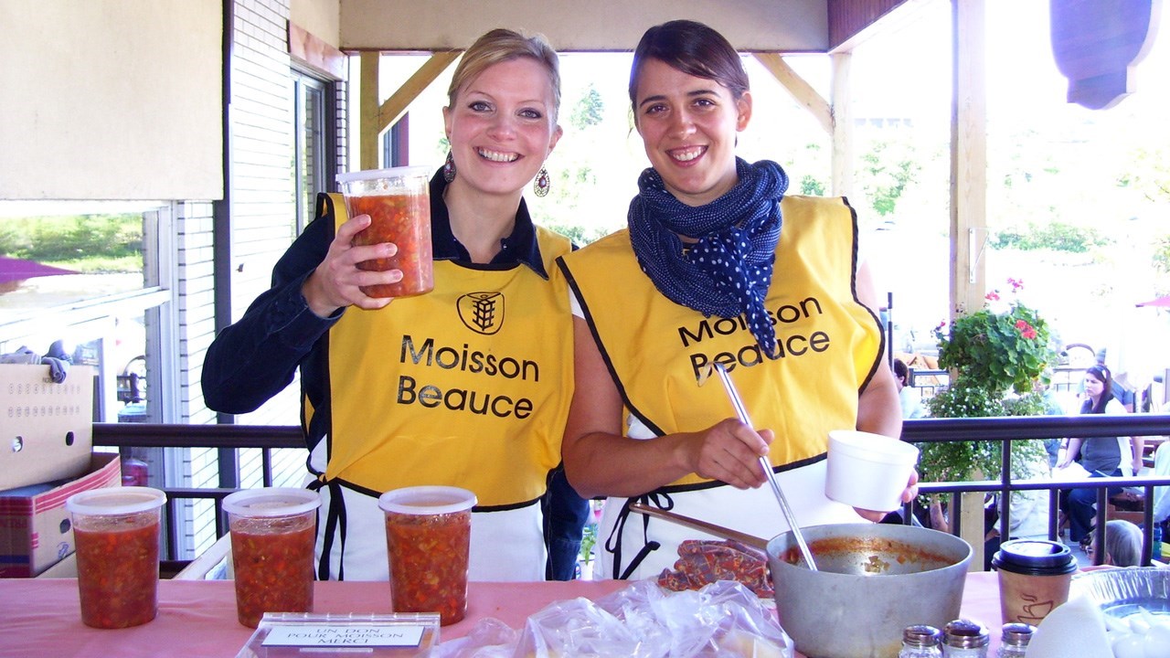 Pour l’occasion,Moisson Beauce offrait sa grande soupe populaire.