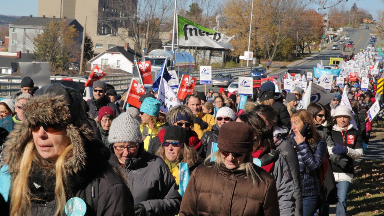 Les enseignantes et enseignants du SEC envoient un message clair au gouvernement