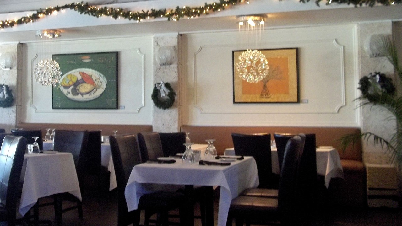 Le Blue Bar & Grill, d'Hallandale en Floride, où les oeuvres de Mme Marsan sont exposées.