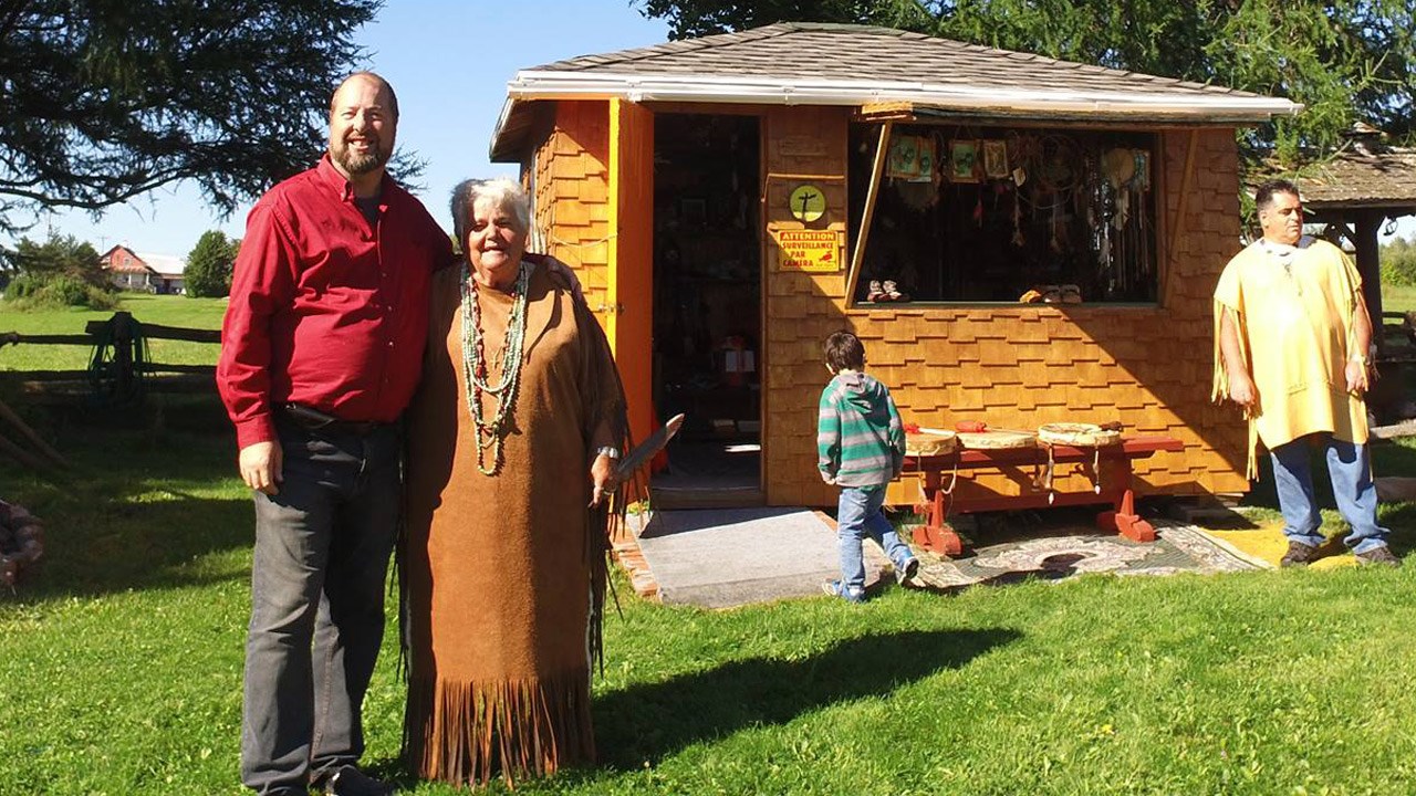 Normand DeLessard rencontre une passionnée de la culture amérindienne