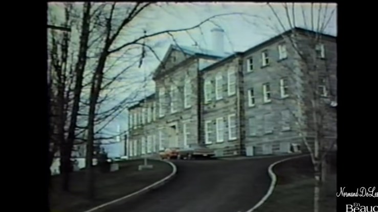 Normand DeLessard présente des images de Saint-Joseph en 1975