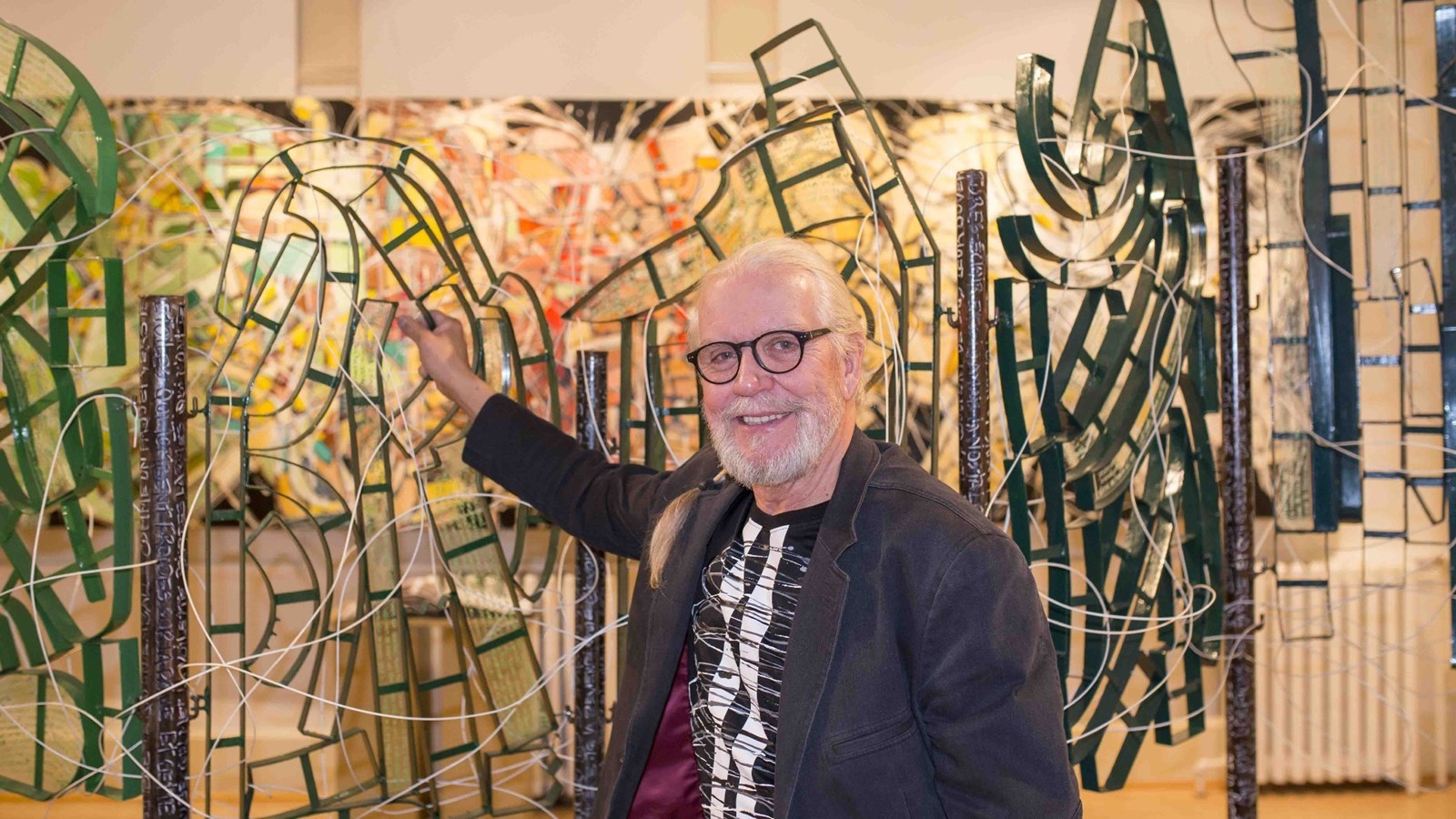 Le peintre et sculpteur de Saint-Côme Gilles Pedneault sera présent au Centre Marie-Fitzbach de 14h à 15h30 pour expliquer la démarche de sa dernière exposition, consacrée au grand poète français Léo Ferré.