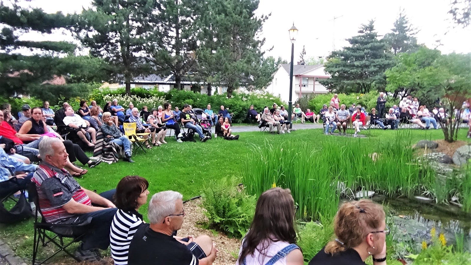 Notre vidéaste junior Pascal Goyette présente le spectacle de Rosalie Gilbert et Raphaël Giroux