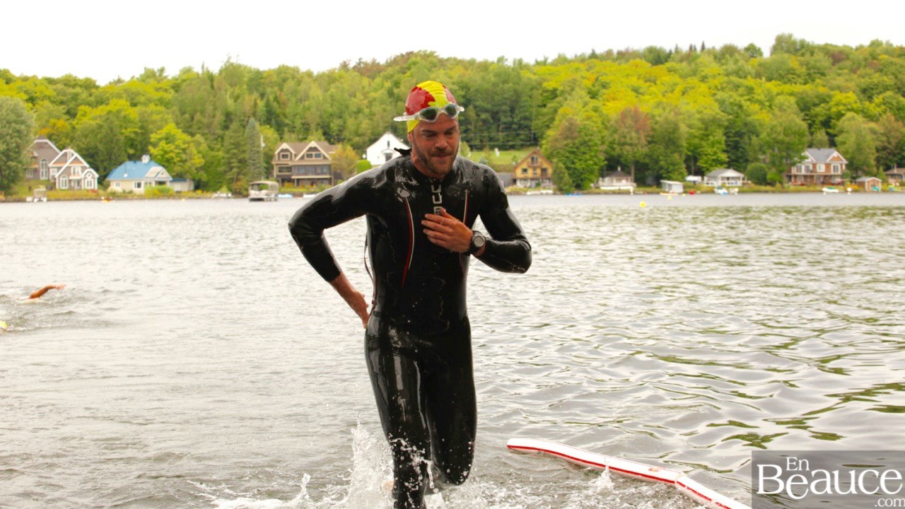 GALERIE 1/3 | Voyez les photos intégrales du Triathlon du Lac-Poulin : la natation