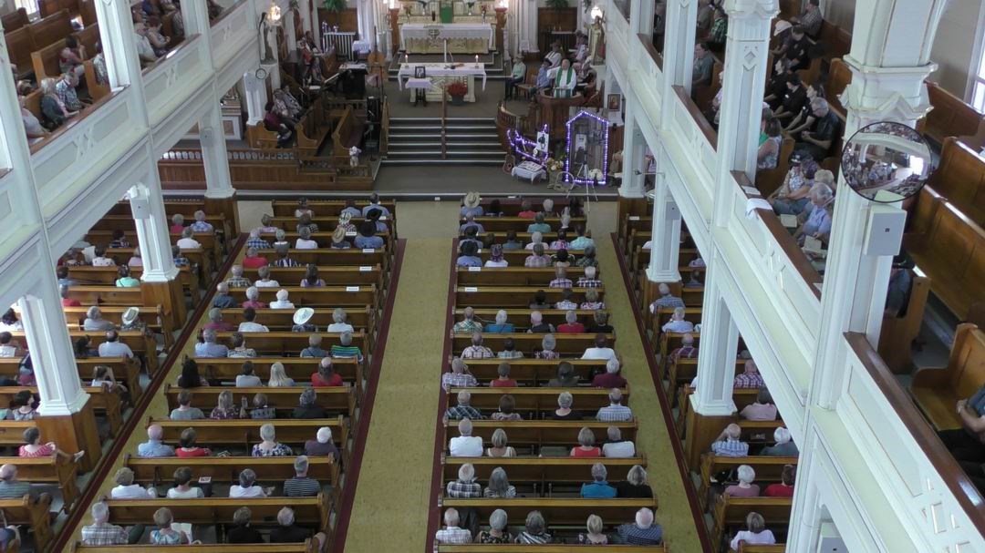 Normand DeLessard présente la messe country de Nasvhville en Beauce