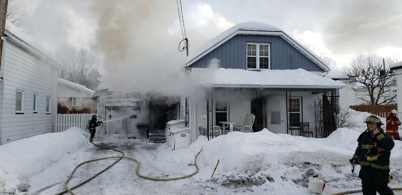 VIDÉO : Un incendie dans l'Ouest de Saint-Georges