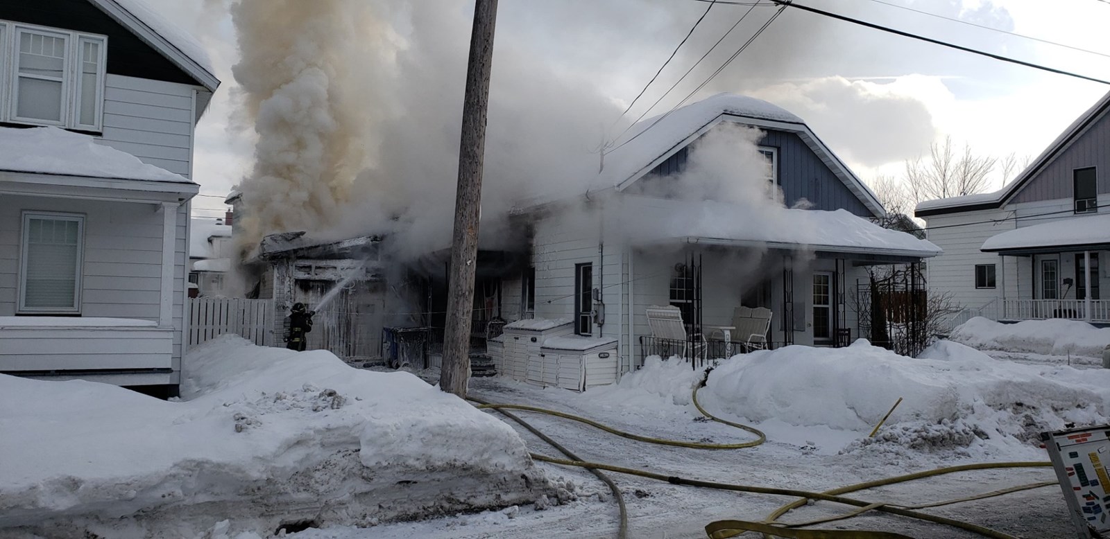 VIDÉO : Un incendie dans l'Ouest de Saint-Georges