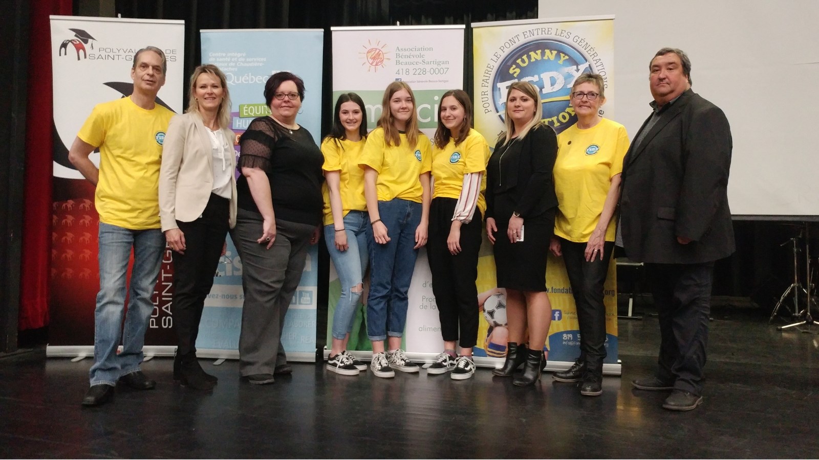 Un projet intergénérationnel de jeunes bénévoles dans deux CHSLD de la région