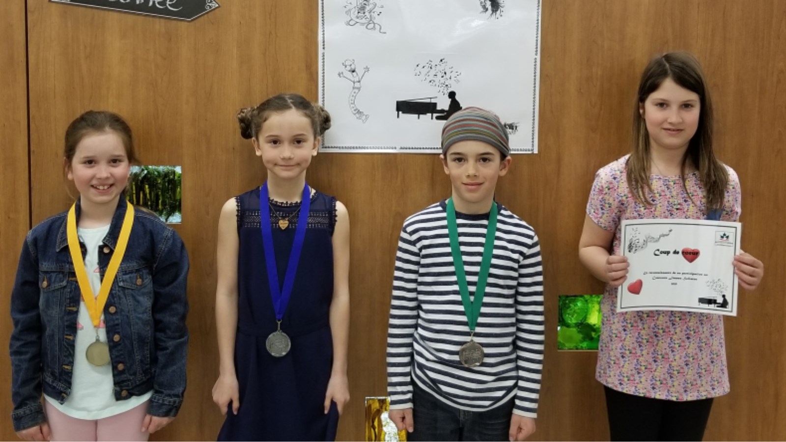 3e année, cours privés, piano : Rosalie Bolduc, primaire Saint-Gédéon (Or), Arianne Peeters, Lacroix (Argent), Éloi Marleau, Nazareth (Bronze), Évoly Poulin, Roy et Saint-Louis (Coup de coeur)