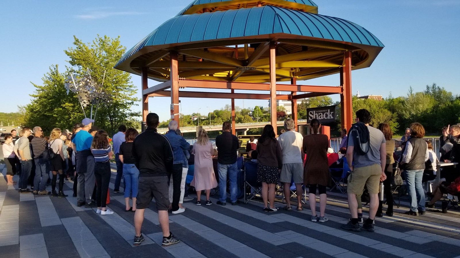 Lancement du piano urbain St-Georges, un moyen de vivre le présent