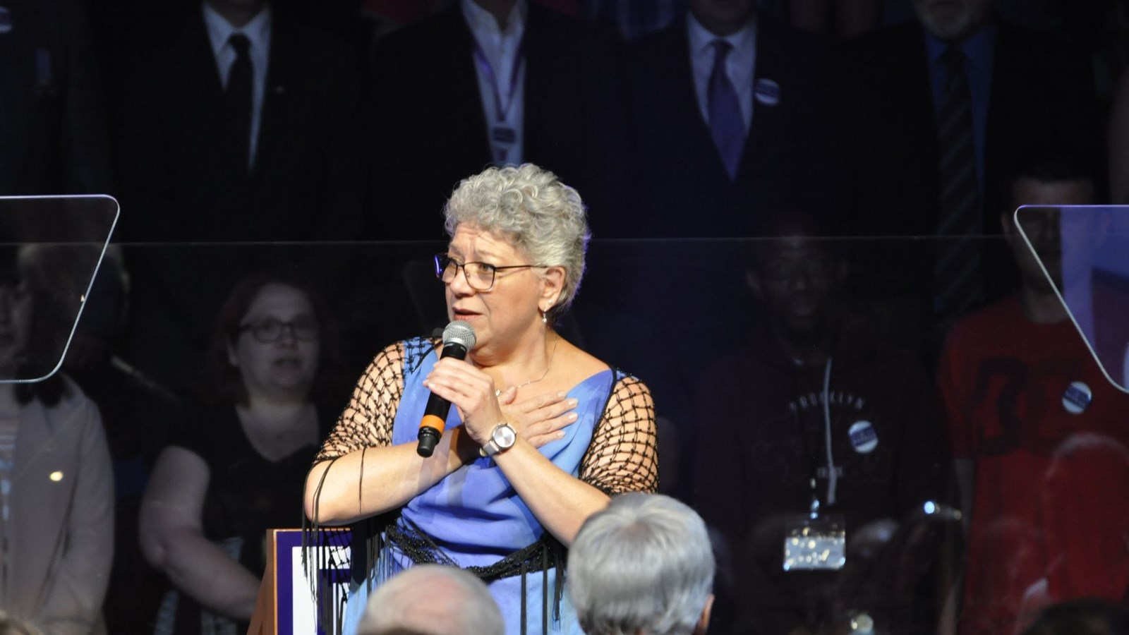 Manon Poulin a interprété l'hymne national du Canada