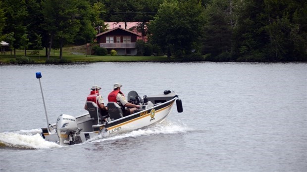 La dépouille du Beauceron tombé dans le bassin de La Prairie a été repêchée