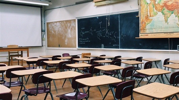 Réouverture des écoles : les professeurs demandent de voir le plan dès maintenant