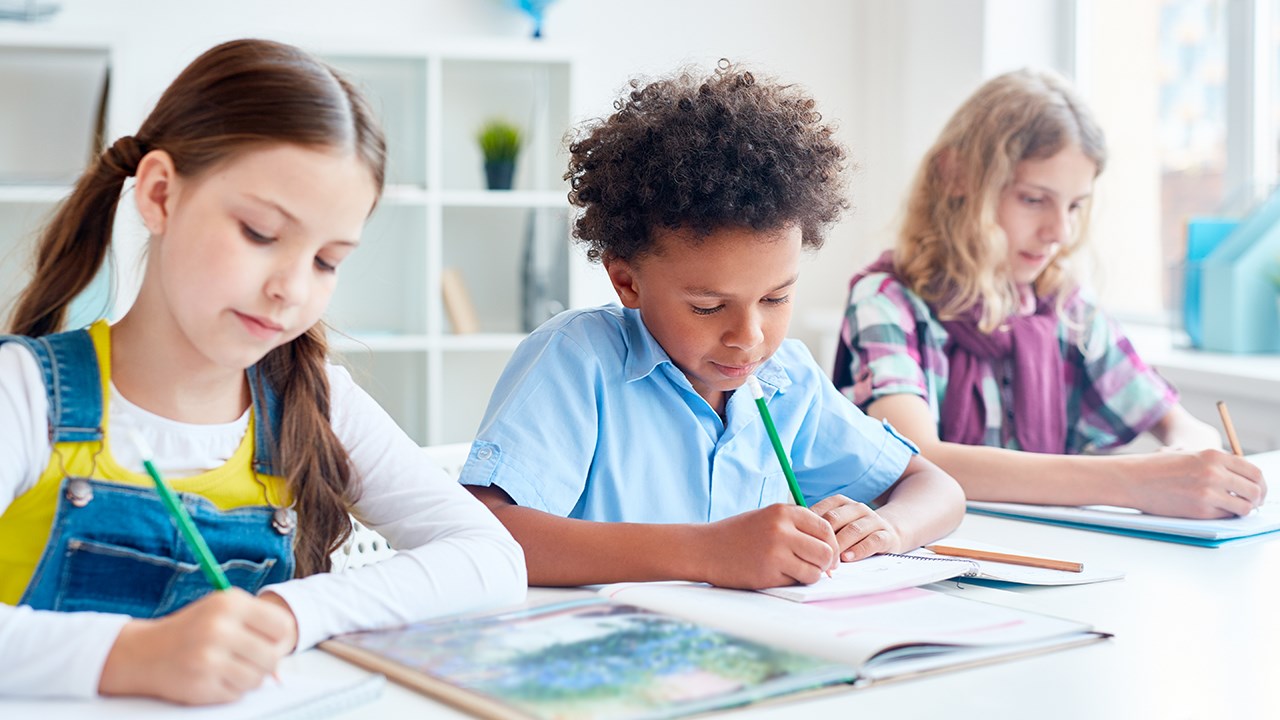 Les pédiatres recommandent le retour à l’école