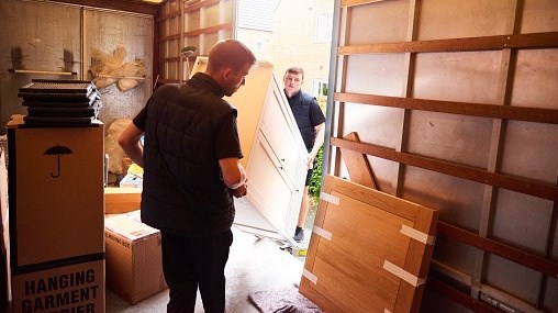 Crise du logement: « Tout ne va pas bien, Madame la ministre », selon Andrés Fontecilla