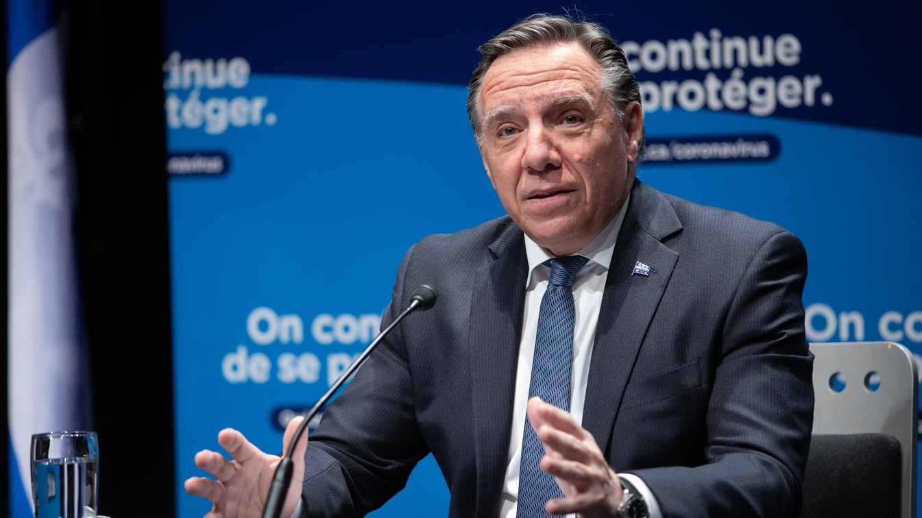 « Les heures passent mais la douleur reste toujours aussi vive » — François Legault