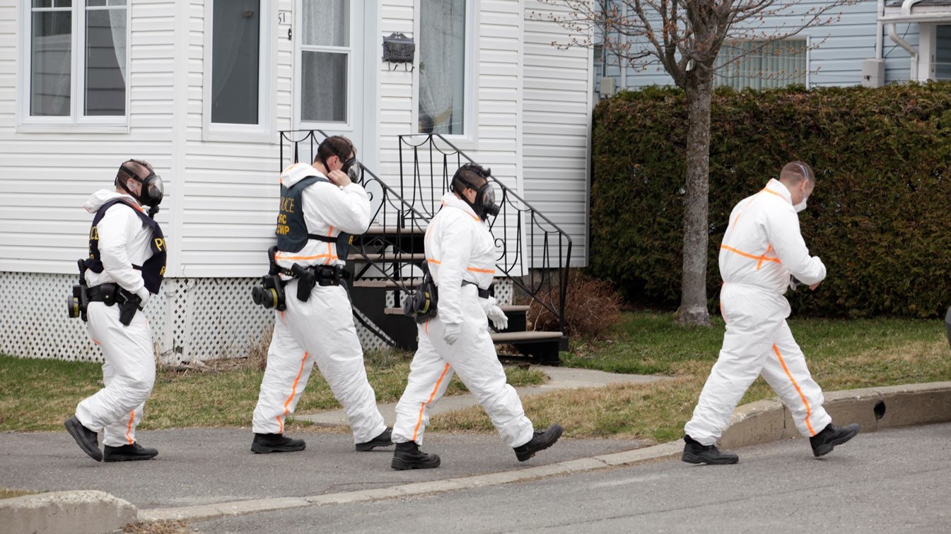 Perquisition d'un potentiel laboratoire clandestin de drogue à Thetford Mines