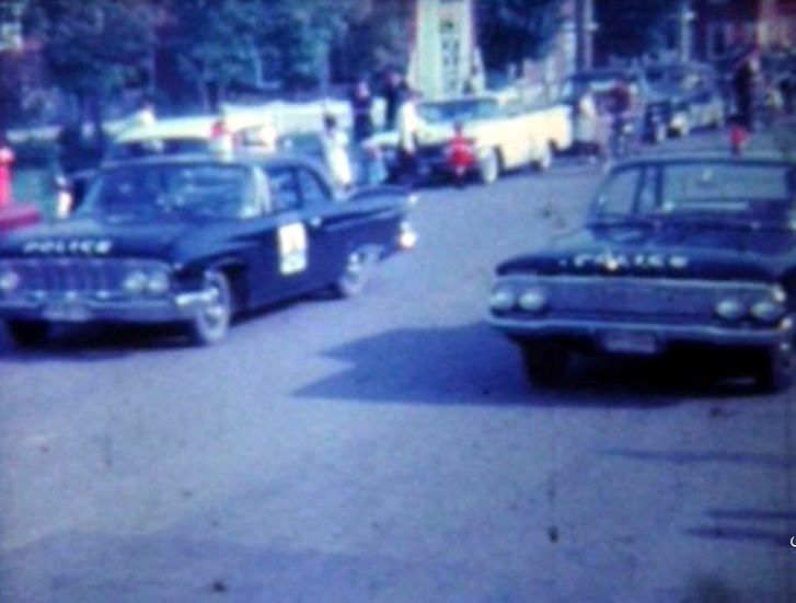 Normand DeLessard présente la parade des pompiers de Saint-Georges en 1961