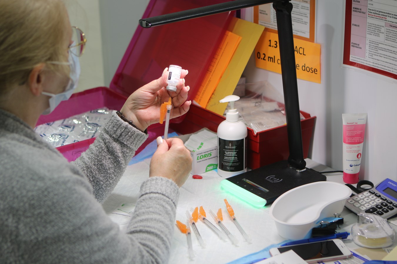 Non-vaccination: est-ce que la contribution santé est la solution?