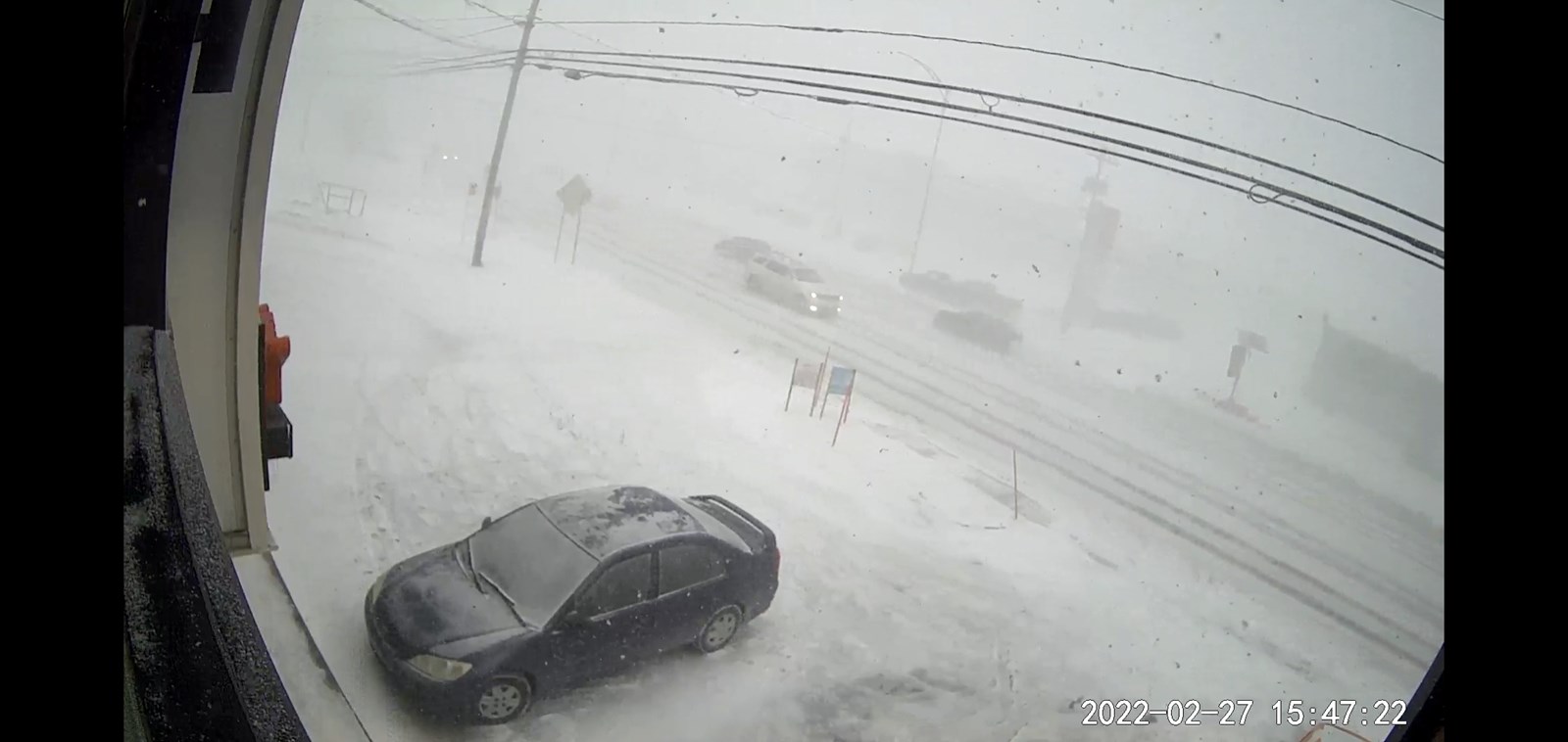 Une vidéo du brouillard de neige du dimanche 27 février