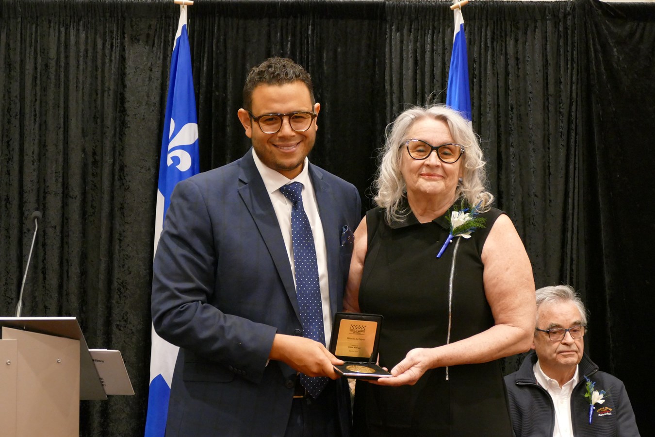 Six citoyens de Beauce-Sud reçoivent la Médaille du député de l'Assemblée nationale