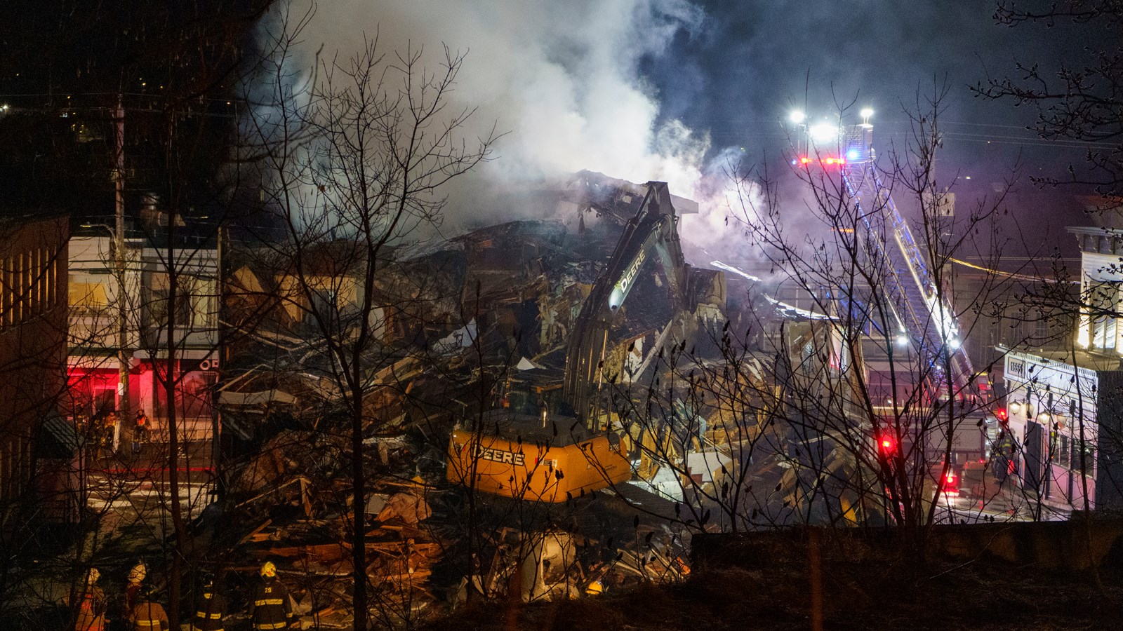 Incendie sur la 1re avenue : retour sur une nuit difficile