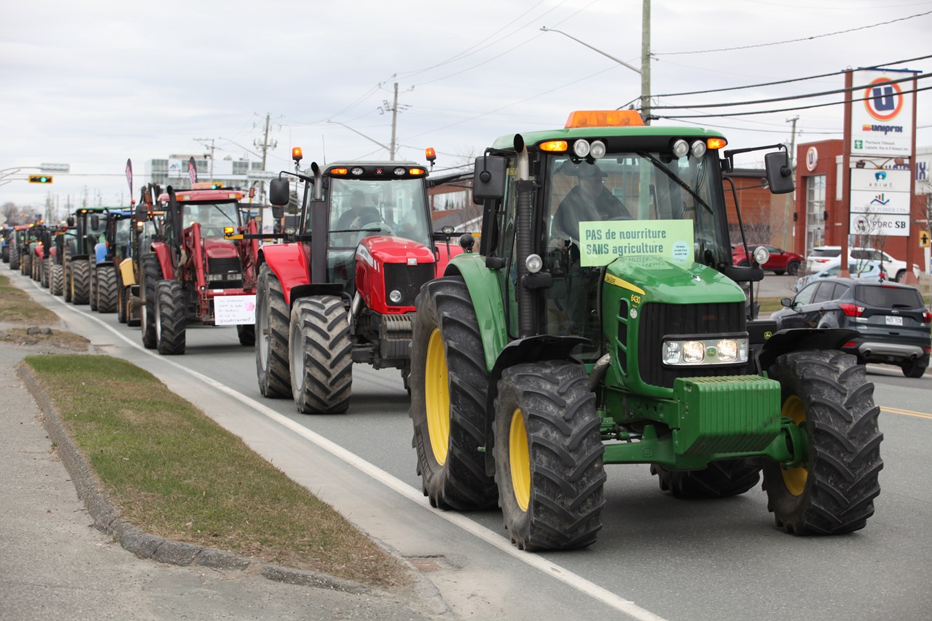 La gronde des agriculteurs du Québec s'empare de Sainte-Marie