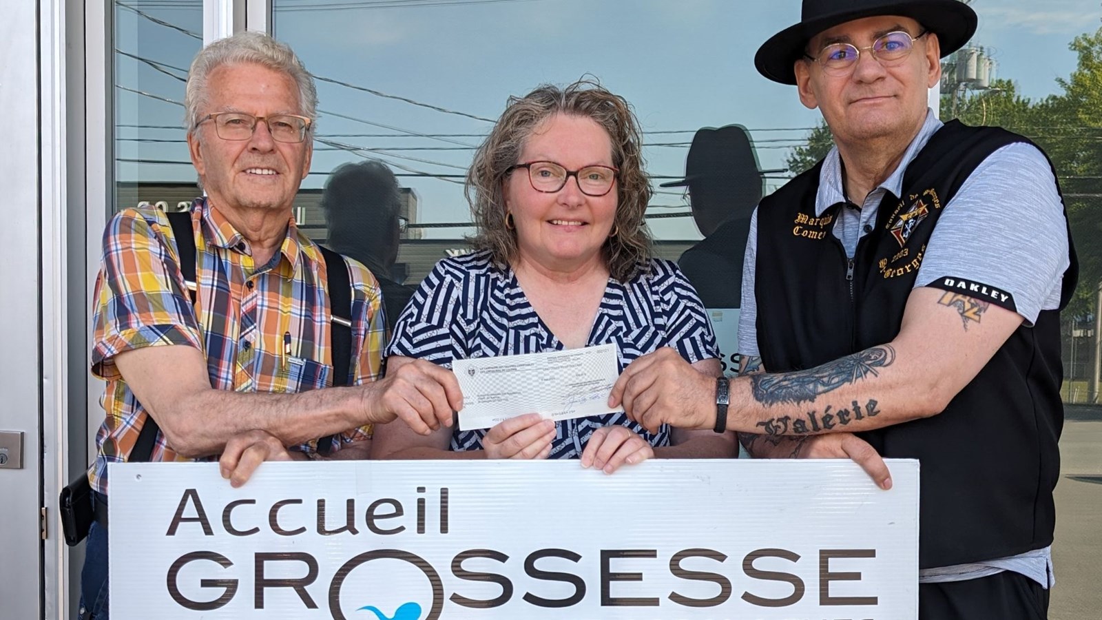 Les Chevaliers de Colomb remettent 500 $ à Accueil Grossesse Beauce-Appalaches