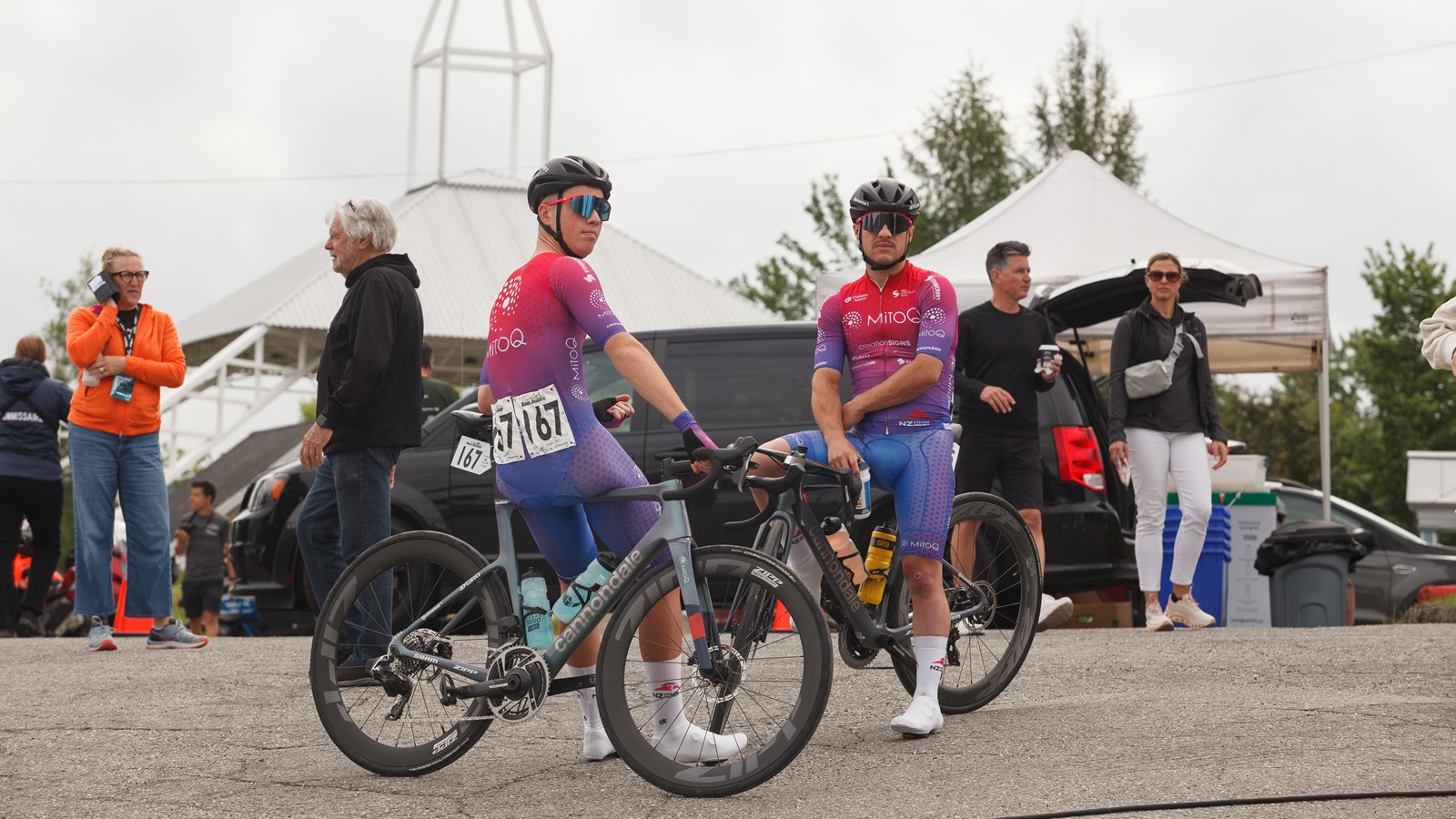 Les 21 équipes du Tour de Beauce se sont élancées ce matin
