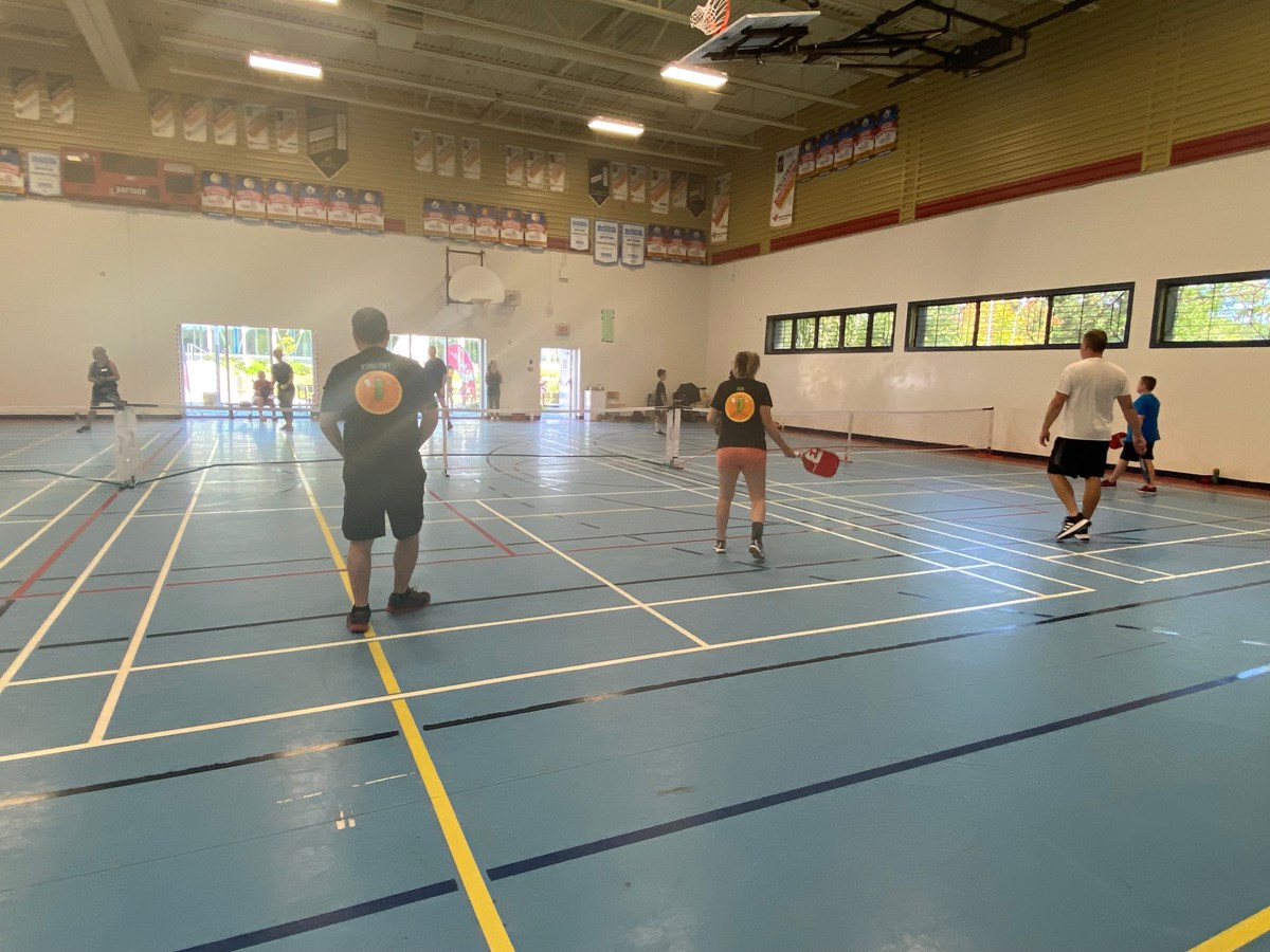 CPS Les Passerelles: 38 165 $ amassés lors du premier tournoi de pickleball