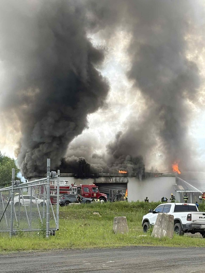 Feu d'industrie à La Guadeloupe
