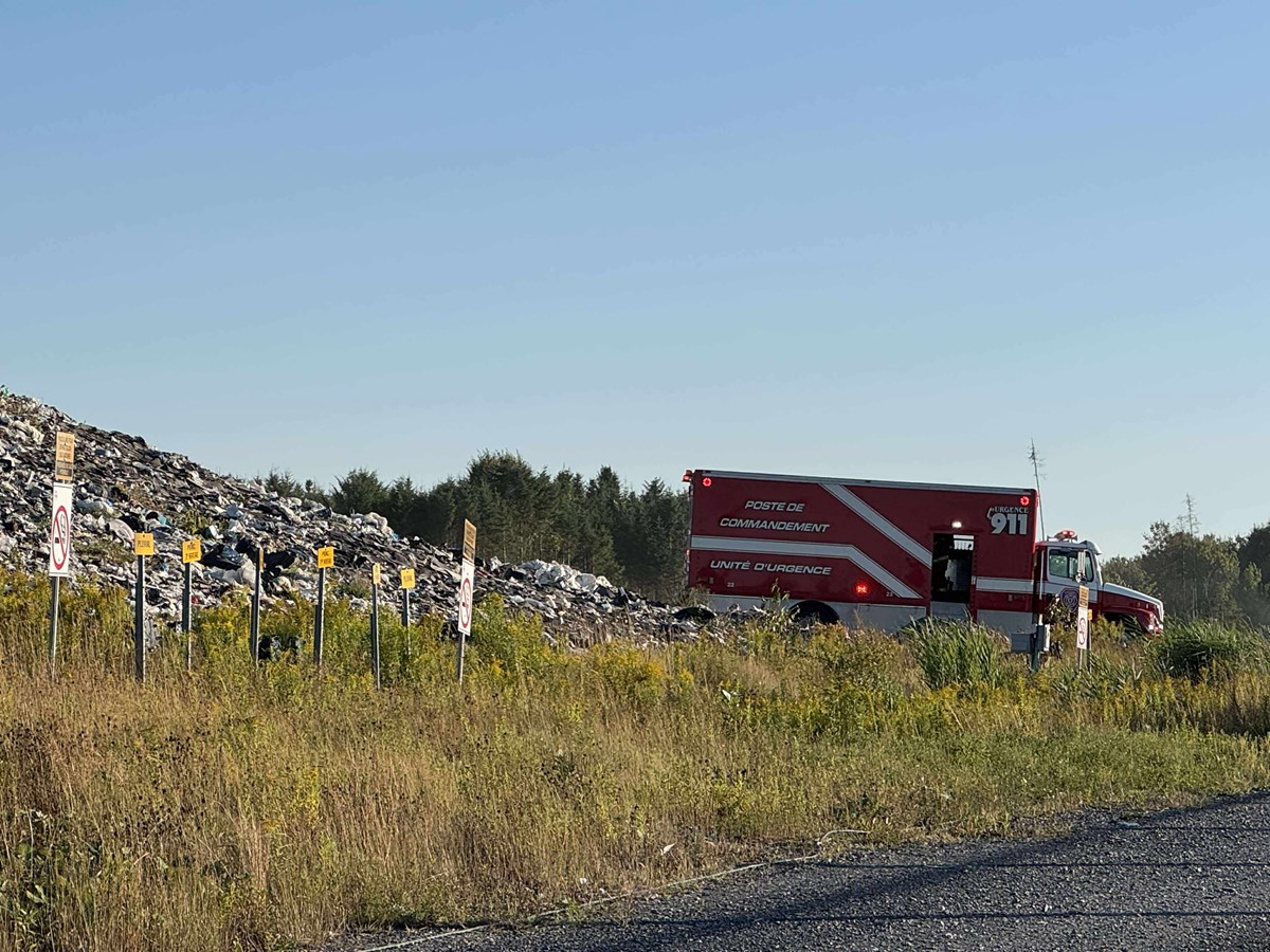 Feu majeur dans un site de déchets à Saint-Côme-Linière