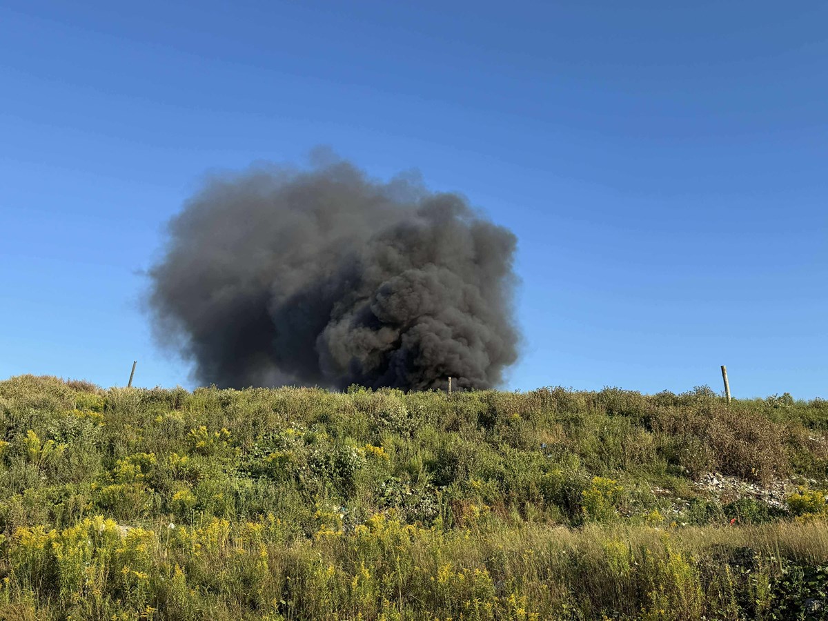 Feu majeur dans un site de déchets à Saint-Côme-Linière
