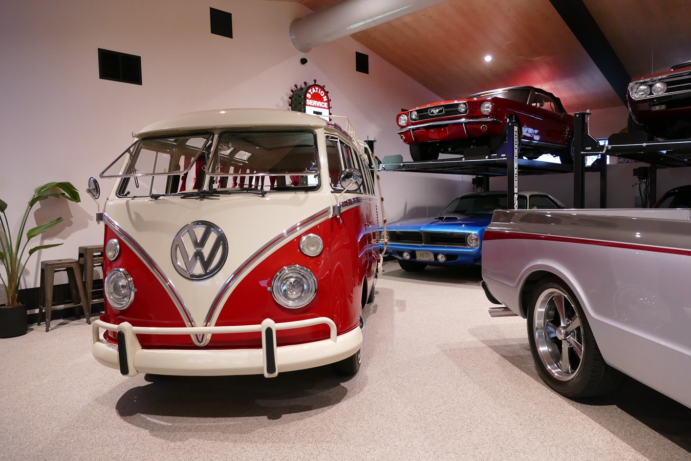 À Notre-Dame-des-Pins, un passionné ouvre sa collection automobile au public
