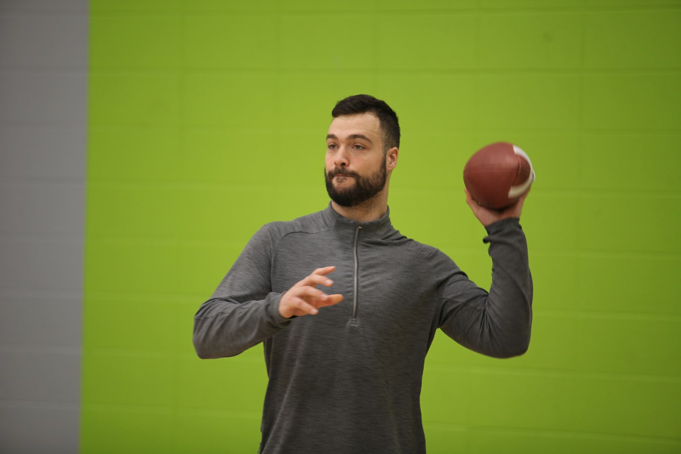 Notre-Dames-des-Pins: Les frères Auclair initient les jeunes au flag football