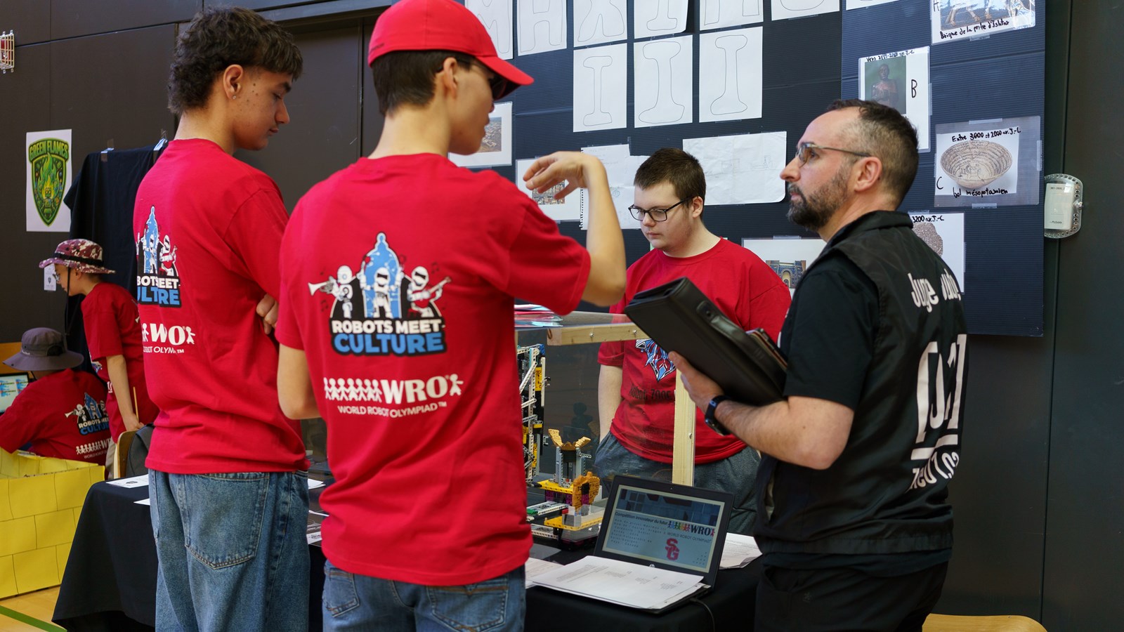 Saint-Georges: immersion à la compétition régionale de robotique Québec Rive-Sud