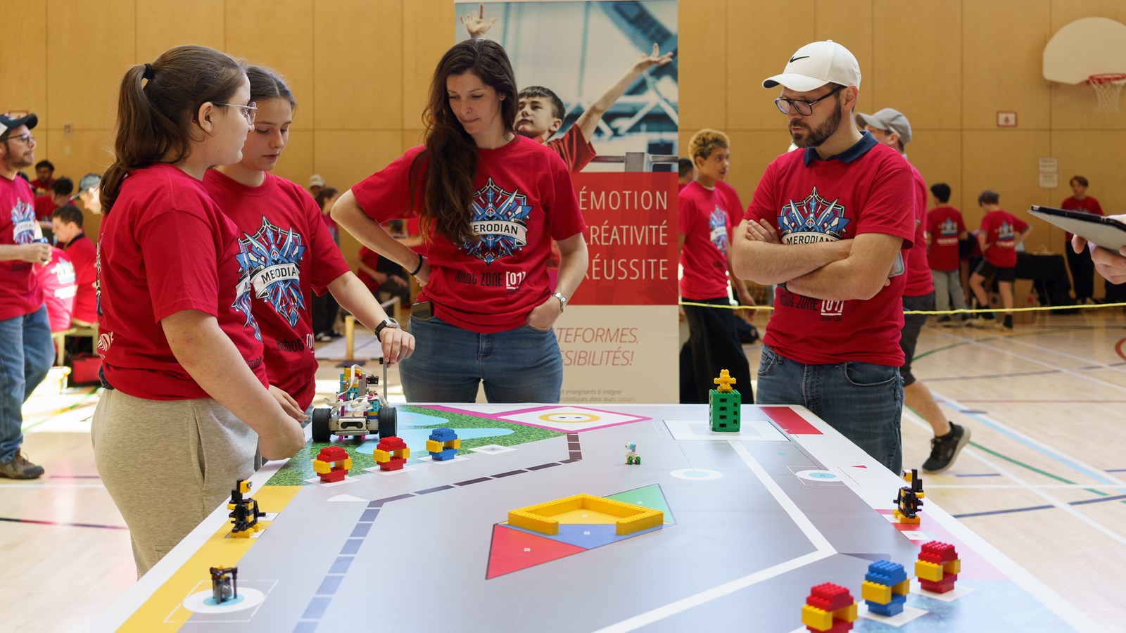Saint-Georges: immersion à la compétition régionale de robotique Québec Rive-Sud