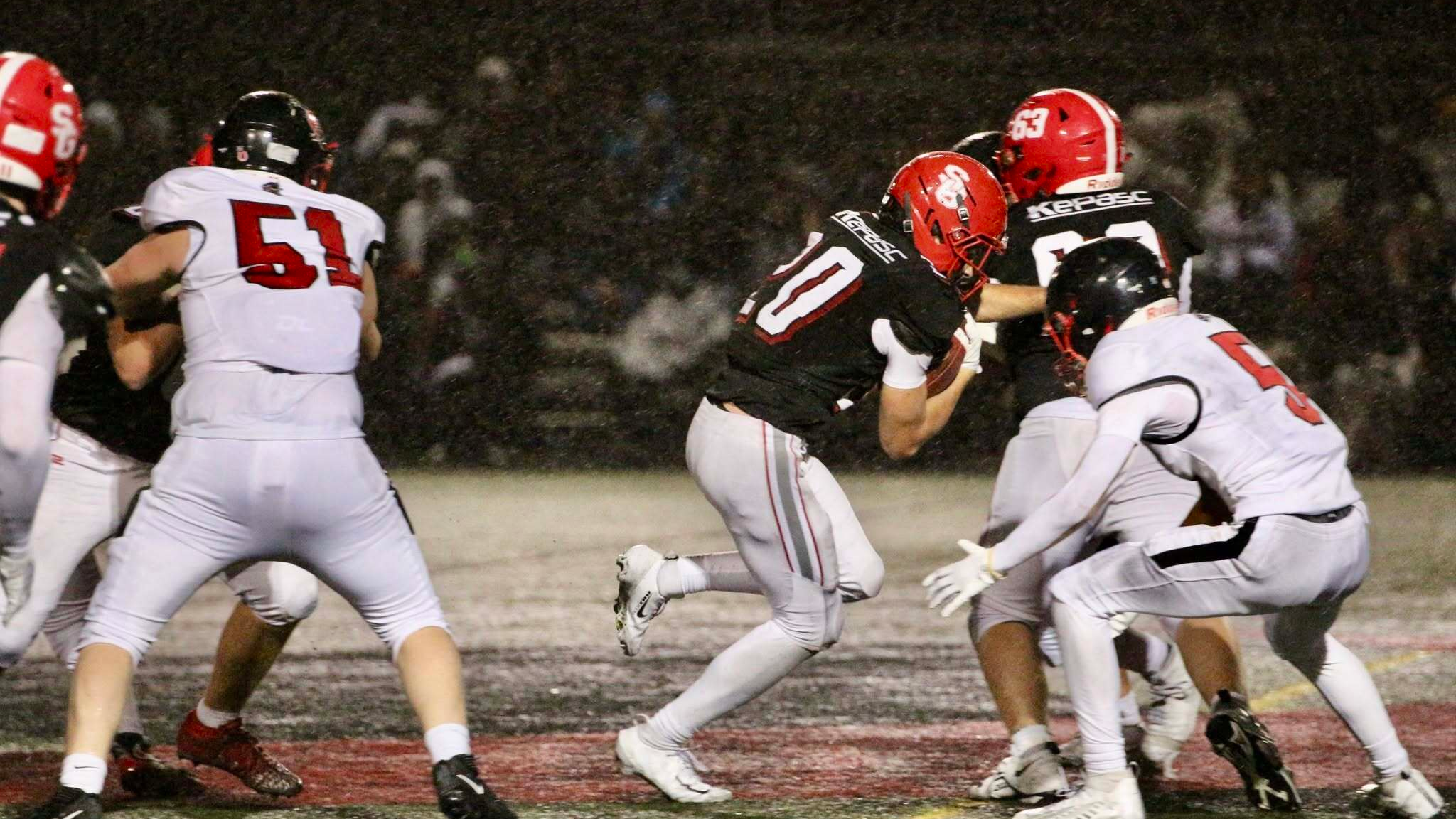 Football: les Dragons causent la surprise face aux Centaures