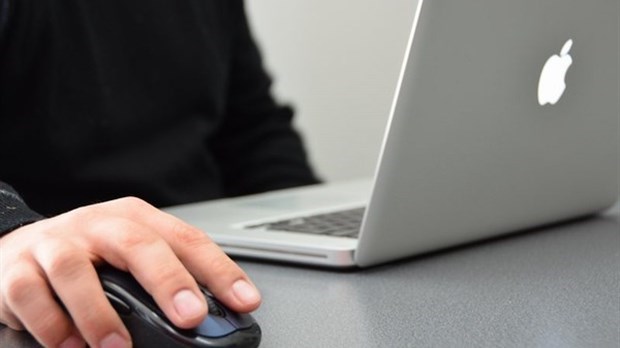 Fermeture des services en ligne : Revenu Québec annonce un assouplissement pour les entreprises