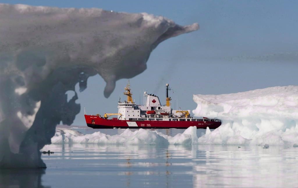 L'océan Arctique pourrait être exempt de glace l'été aussi tôt qu'en 2030