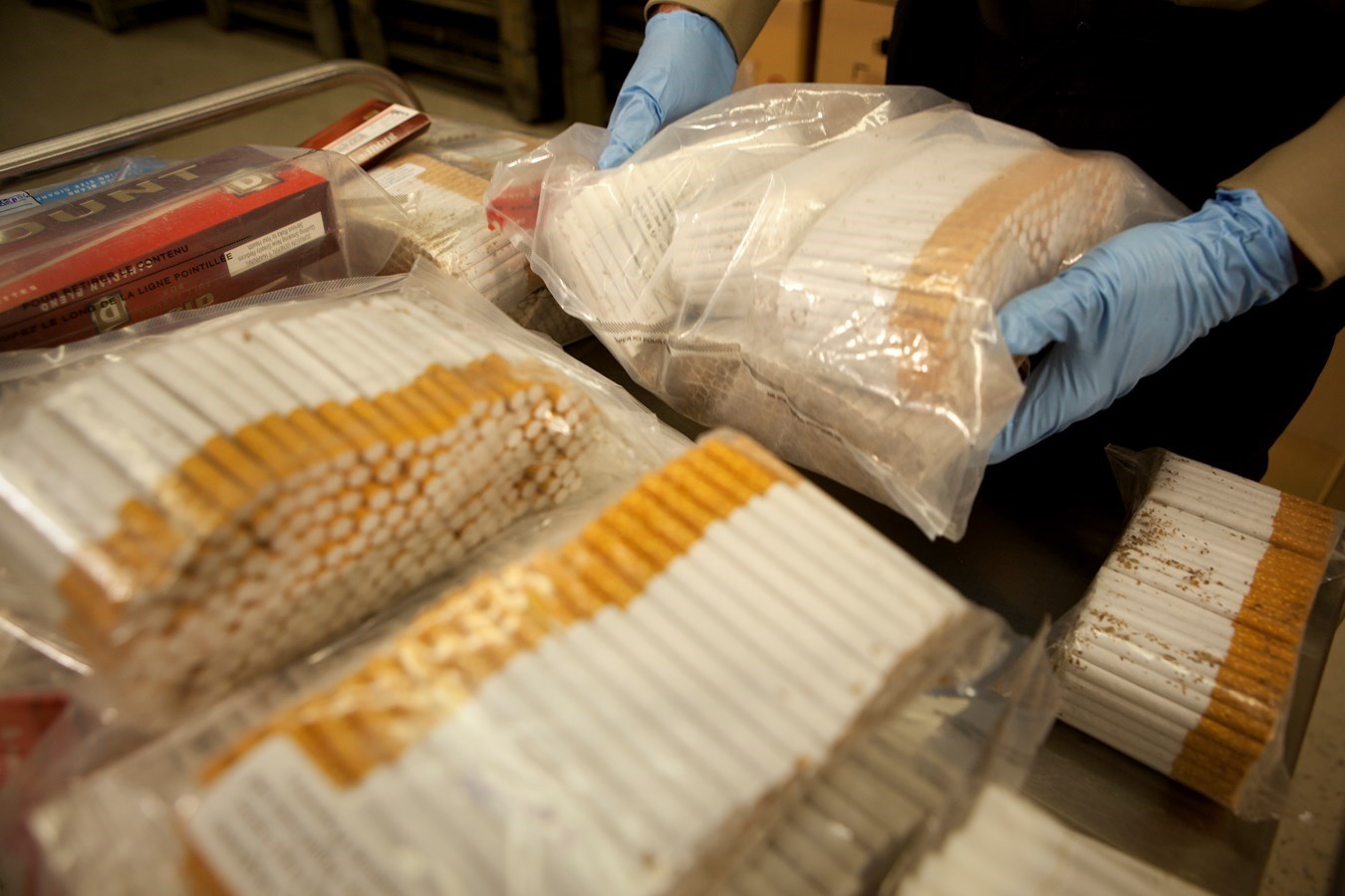 Perquisition à Sainte-Julienne en lien avec la contrebande de tabac