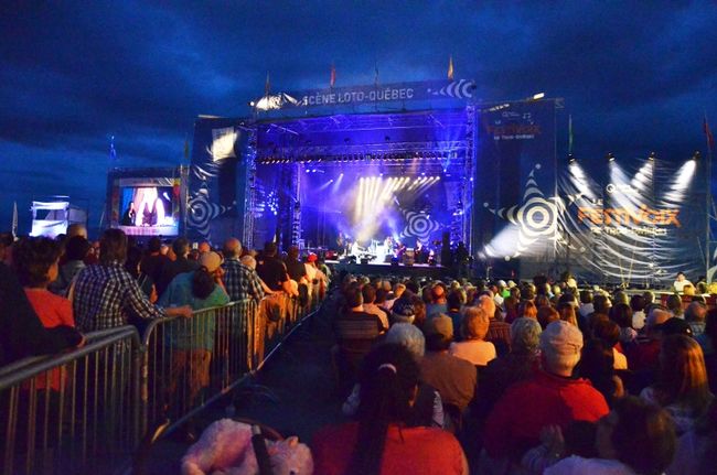 Le Festivoix se relocalise pour l’été 2016 dans l’Amphithéatre Cogeco