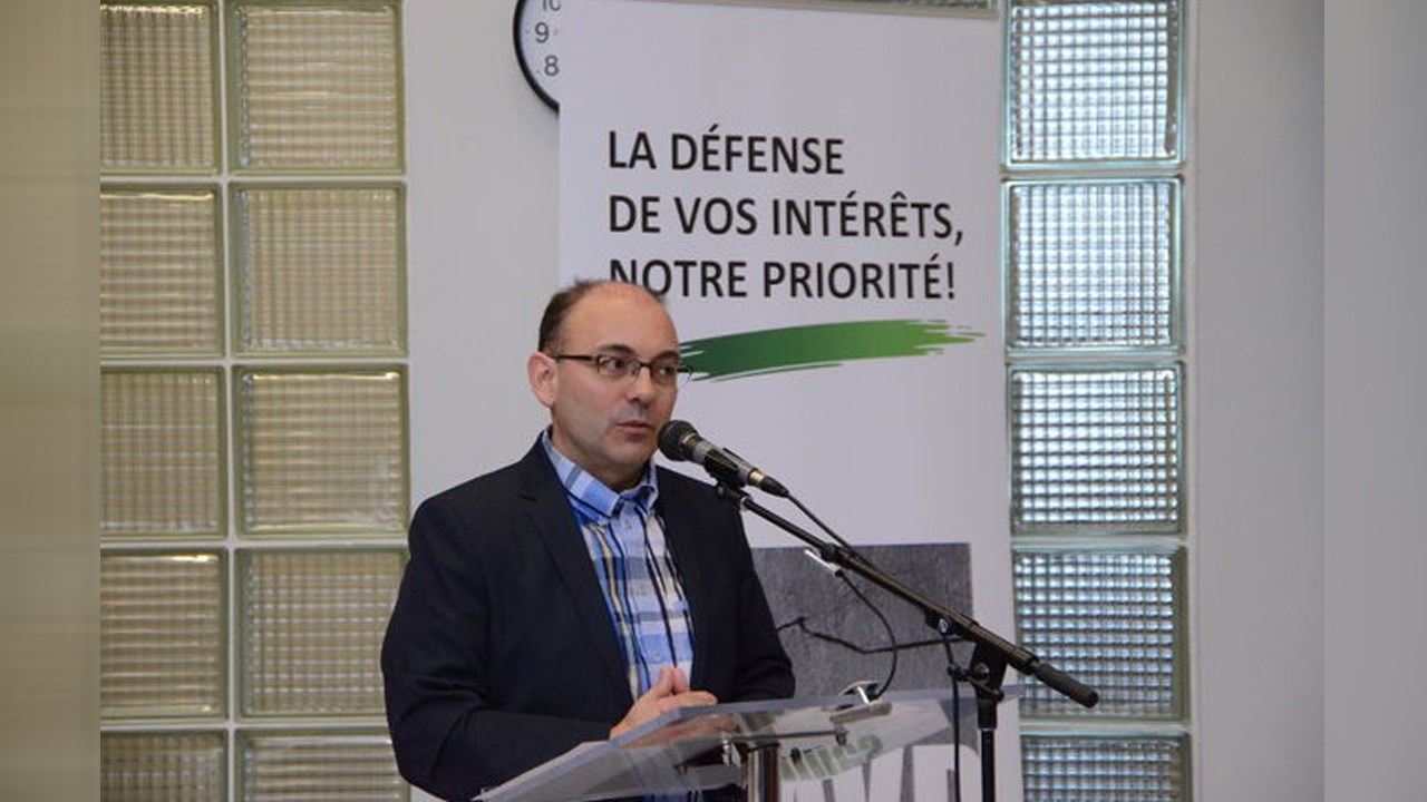 Le Parti Libéral propose d'investir 1,3 G$ pour aider les jeunes qui arrivent sur le marché du travail
