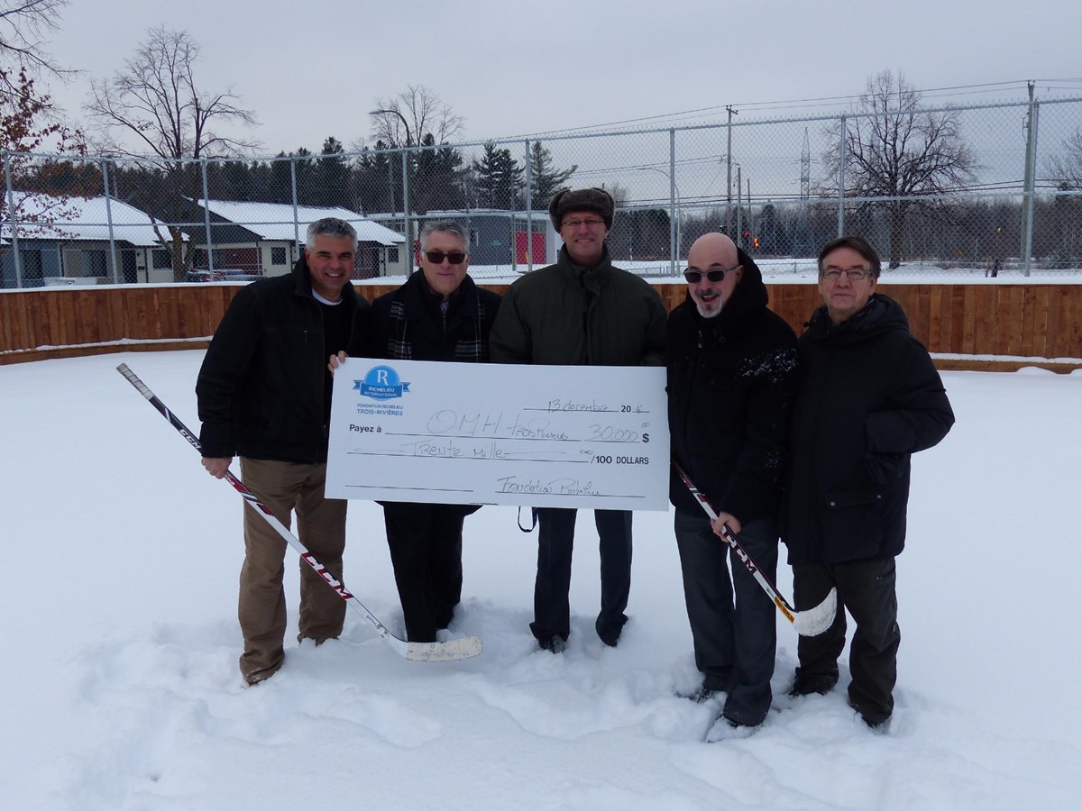 Soutien de 30 000 $ de la fondation Richelieu de Trois-Rivières pour le projet de patinoire multisport