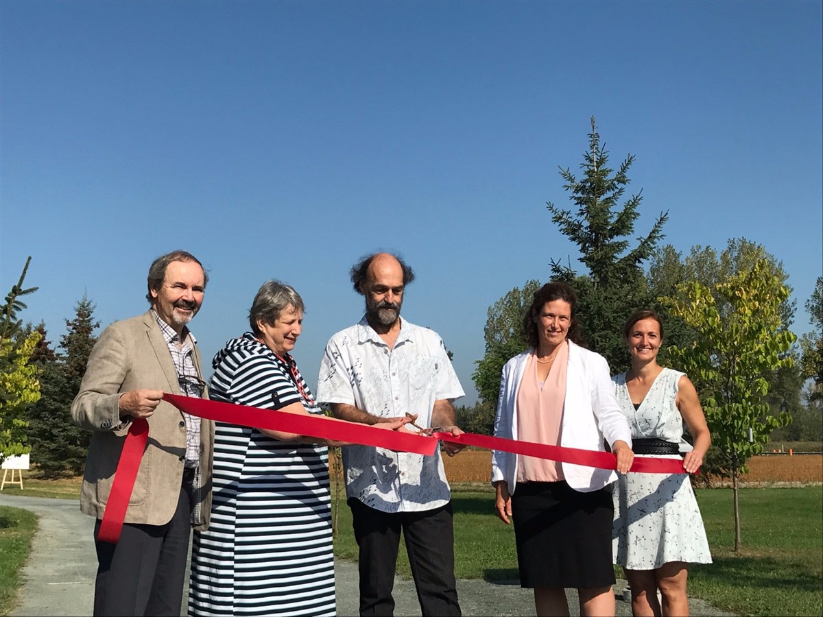 Bécancour inaugure  « Les Jardins du Marais » 
