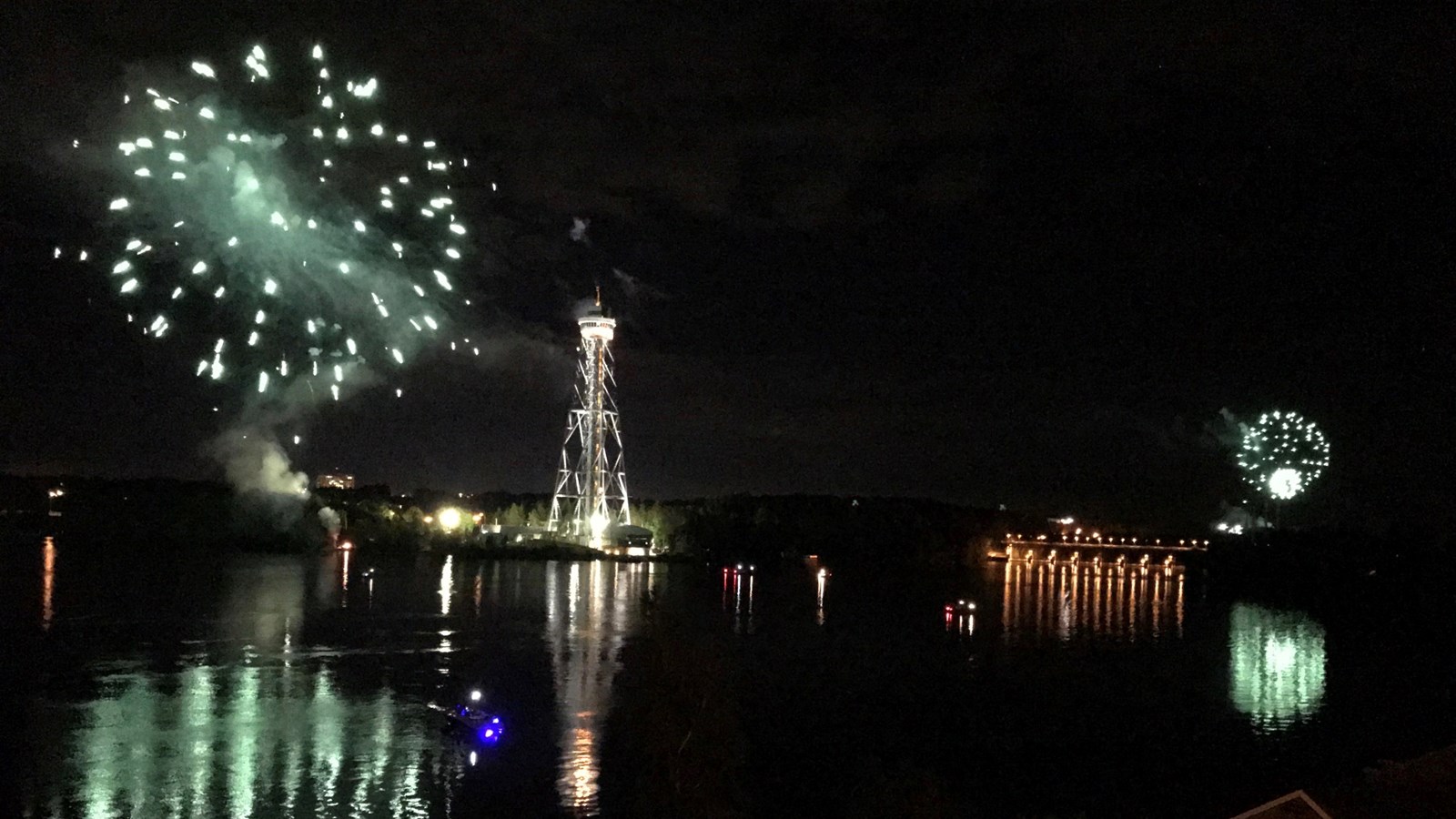 Deuxième édition du spectacle pyrotechnique de Shawinigan