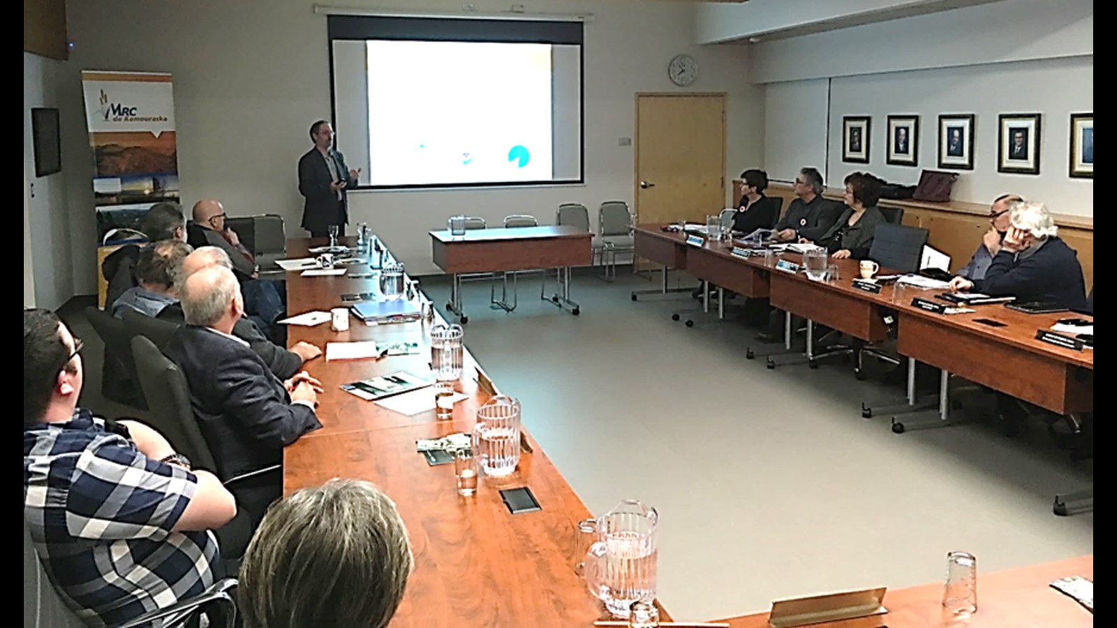 Électrification des transports collectifs: le CREBSL complète une tournée des MRC du Bas-Saint-Laurent